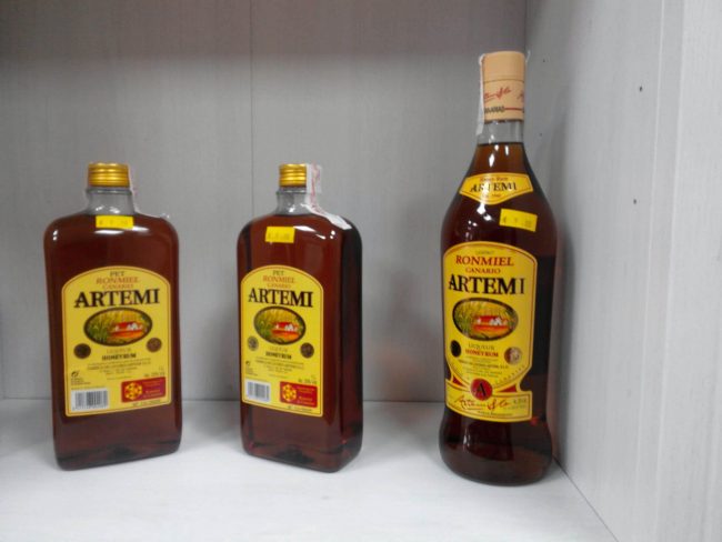 Artemi Honey Rum